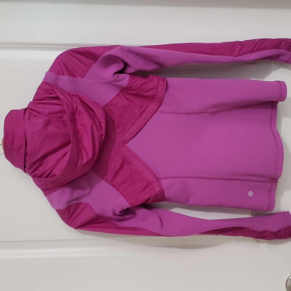 Lululemon Kanto Catch Me Run Jacket - Picture 2 of 4